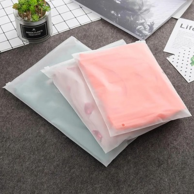 Пакеты ZIP-Lock с бегунком матовые 26x26 (набор 100 шт.) RS11028 купить по привлекательной цене 994 ₽ - вид 1 миниатюра